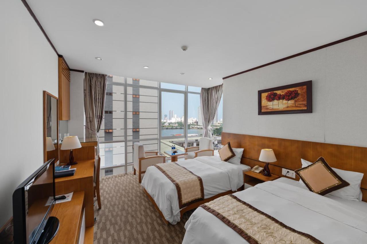 Danang Petro Hotel Экстерьер фото