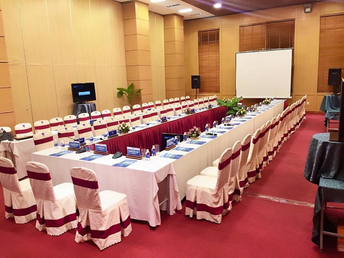 Danang Petro Hotel Экстерьер фото
