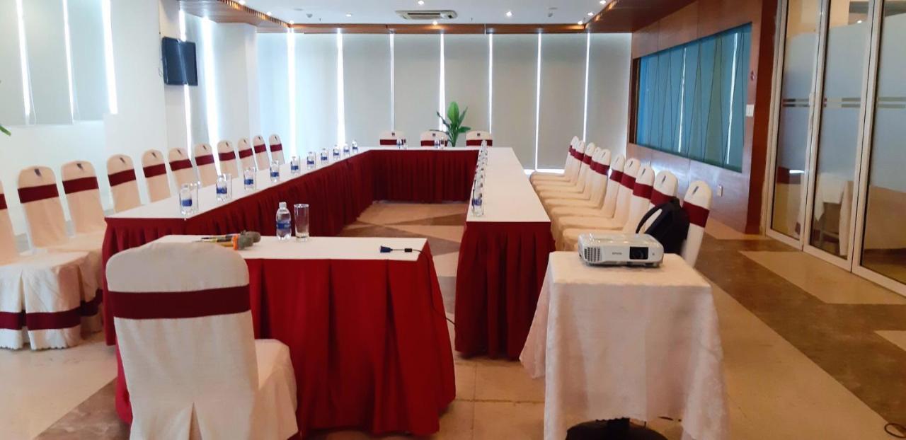 Danang Petro Hotel Экстерьер фото