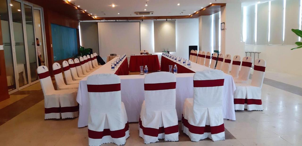 Danang Petro Hotel Экстерьер фото